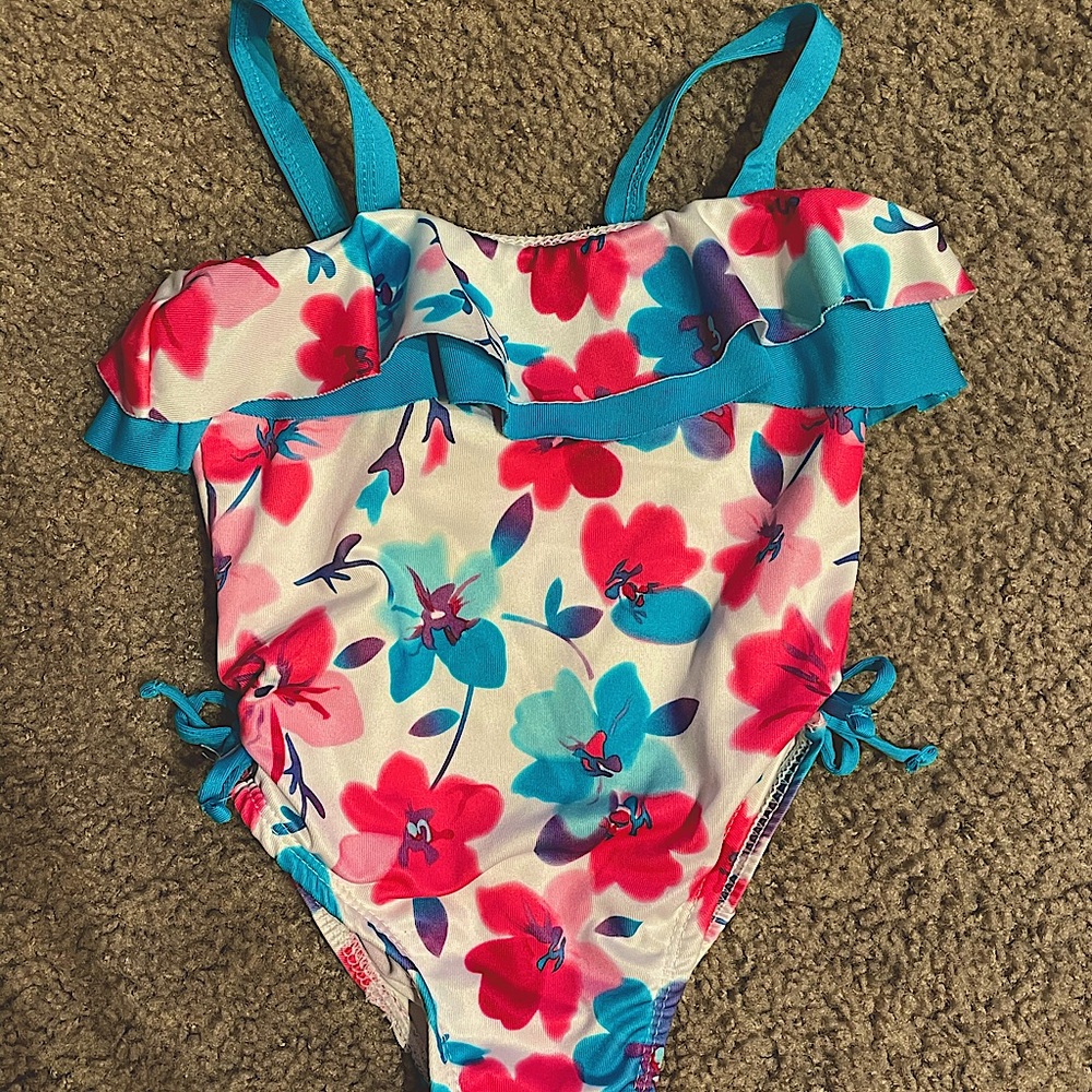 Toddler girl size 2t Penelope Mack swimsuit